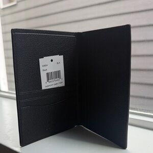 New Coach Black Leather Passport Holder multiple slides new with tag